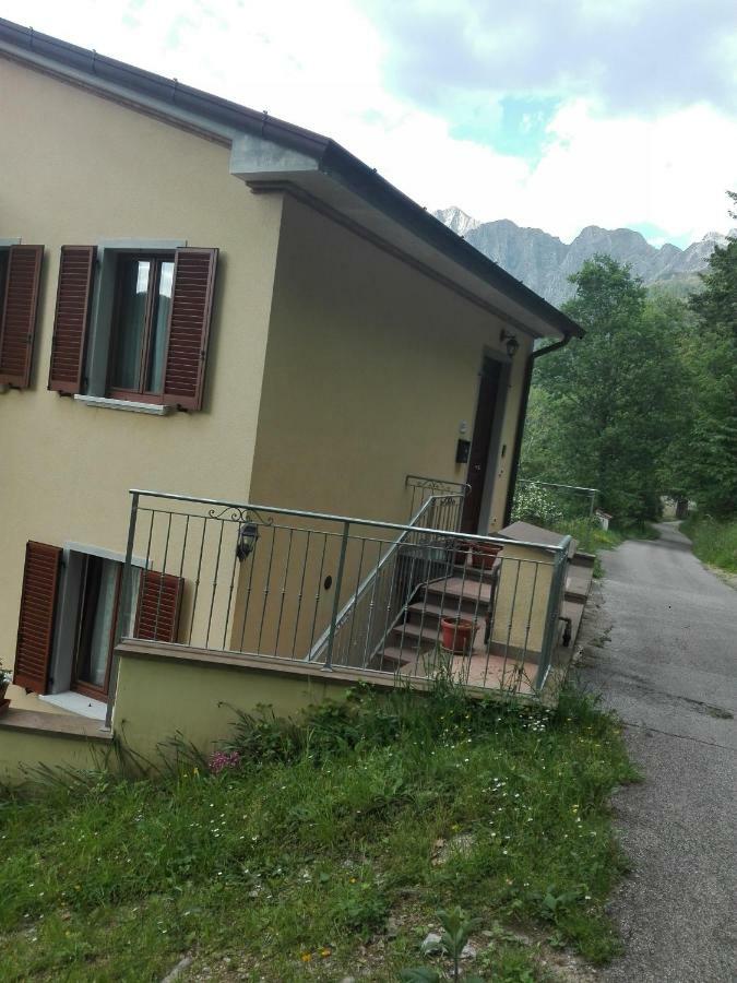 Monti Mare Villa Seravezza Ngoại thất bức ảnh